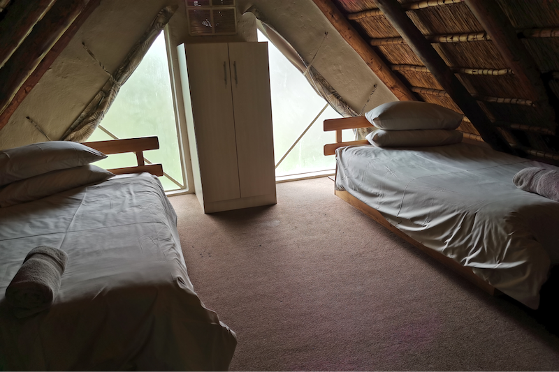 Umuzi Lodge Accommodation 6 Sleeper - Twin bedroom